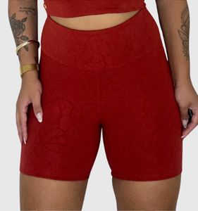 Short bolso no cos feminino