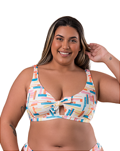 Top camiseta no plus size