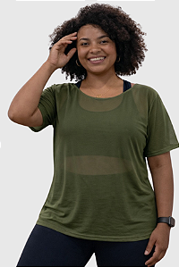 Blusa de tule plus size