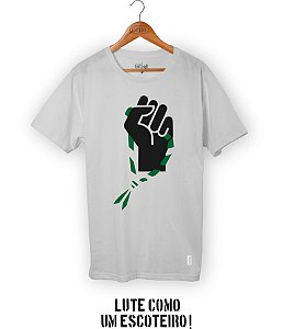 Camiseta Lute Como Um Escoteiro