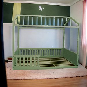 Cama Fazenda Casinha Verde Natureza Kartoon