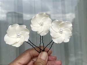 Pin Petúnia em porcelana fria / unidade