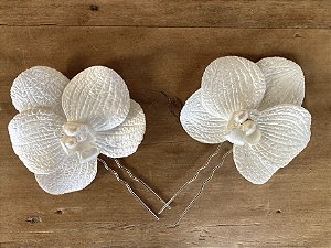Dupla Orquídeas em porcelana perolada 7,5cm