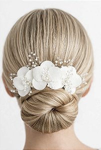 A. Headpiece Lenita