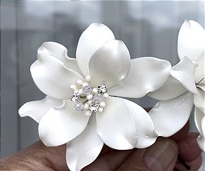 Lírio perolado off white  com brilhos Sophie / Unidade