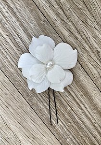 Pin Flor Raissa