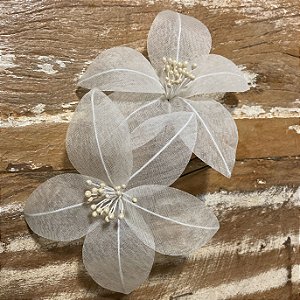Lírio organza de seda pura 10cm Unidade