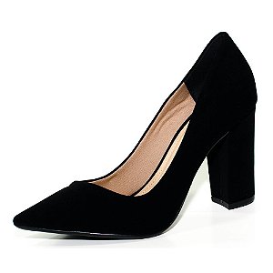 scarpin com salto quadrado