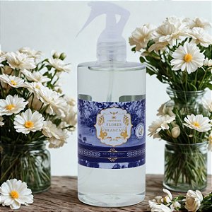 Água perfumada Madressenza para tecidos flores brancas 500 ml