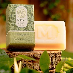 Sabonete em barra vegetal Madressenza garden 180 g