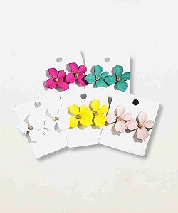 Mini Brinco Flor esmaltado cores variadas Essência A.mar