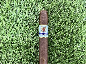 Charuto Don Blend Linea Classica Toro 52 - Unidade