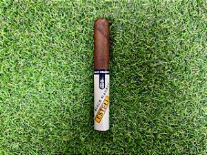 Charuto Alec Bradley Black Market Esteli Robusto - Unidade