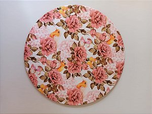 Mesa posta floral com pássaros