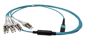 Cabo FG-TRAN-QSFP-4XSFP Fortinet - QSFP Fibra 1 m