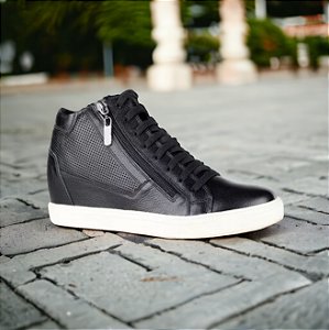 Tênis Sneaker Siena Preto Cláudia Mourão