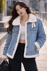 Jaqueta Jeans Feminina Forrada com Lã de Carneiro e Capuz — Estilo Quente para o Inverno