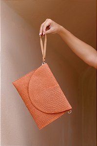 Bolsa Clutch Trançada Color