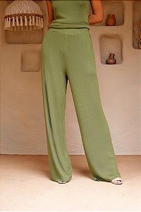 Calça Reta Canelada Bolsos