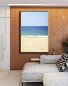 Quadro Vertical Mar Azul Céu Limpo e Praia de Areia Clara Arte Canvas Moldura