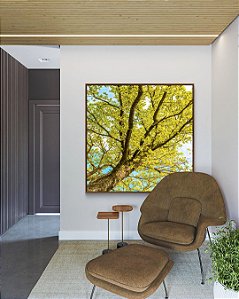 Quadro Quadrado Árvore com Folhas Verde Claro e Céu Limpo Turquesa Arte Canvas Moldura