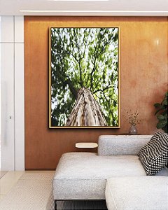 Quadro Vertical Árvore Folhas Verdes e Tronco Paisagem Canvas Moldura