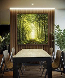 Quadro Quadrado Caminho Iluminado Floresta Árvores Raios de Luz Sol Natureza Verde Canvas Moldura