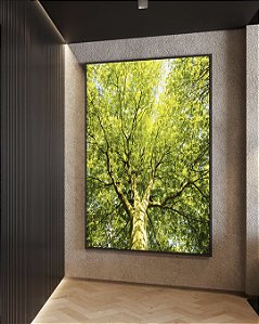 Quadro Vertical Árvore Galhos Folhas em Verde Intenso Vivo Natureza Paisagem Canvas Moldura