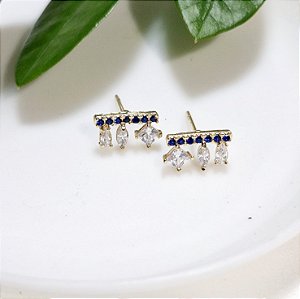 Brinco trio de mini pedras ANTIALÉRGICO