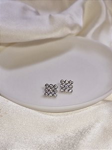 Brinco quadrado de zirconia ANTIALÉRGICO