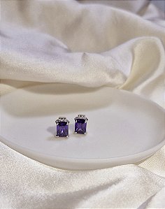 Brinco roxo ANTIALÉRGICO
