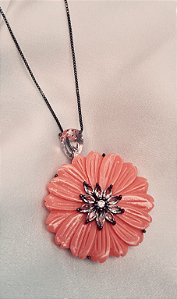 Colar longo com flor em baquelite ANTIALÉRGICO