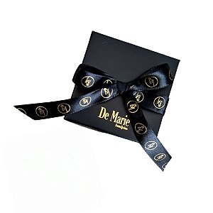 Embalagem para presente De Marie Semijoias