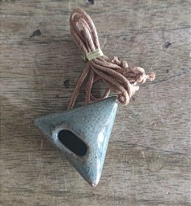 Colar Difusor Triângulo Pequeno Verde