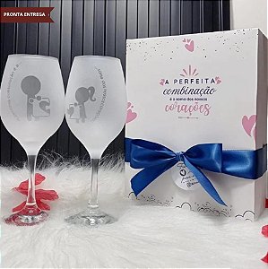 Presente Namorados - Caixa + 2 Taças Vinho A Perfeita Combinação...