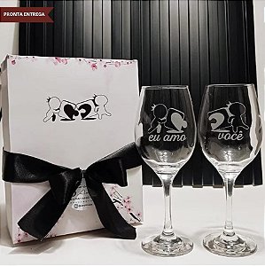 Presente Namorados - Caixa + 2 Taças Vinho Eu Amo Você