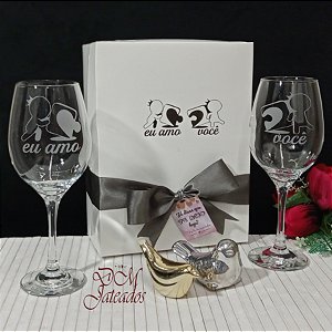 Presente Namorados - Caixa + 2 Taças Vinho Eu Amo Você