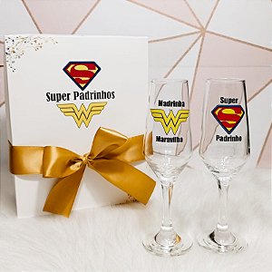 Cjt de caixa + 2 Taças champanhe vidro Super Padrinhos