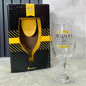 Taça Windsor Cerveja “É Melhor um Bêbado Conhecido” com Caixa – Presente Engraçado para Amigo 🍺