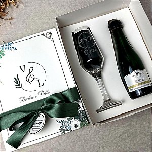 Kit Individual - Caixa + 1 Taça Champagne Jateada + espaço mini chandon