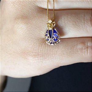 Colar Nossa Senhora Aparecida cristal azul  folheado a ouro 18K hipoalergênico