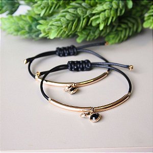 Pulseira preta macramê dois cristais detalhes folheados a ouro 18K hipoalergênico