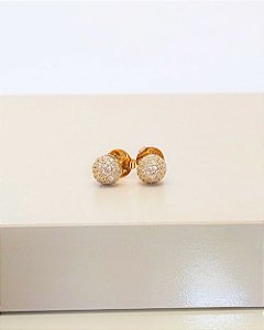 Brinco cravejado meia bola galeria folheado a ouro 18K hipoalergênico