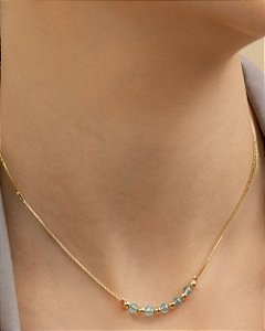 Colar delicado com cristal cor azul claro aqua folheado a ouro 18K hipoalergênico