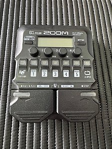 Pedaleira Zoom G1 Four guitarra - semi novo
