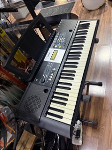 Teclado Yamaha Psr E224 Impecável – Usado