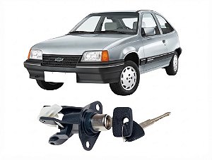 BOTAO/MAÇANETA DA MALA KADETT 1989 A 1998 COM CHAVE MECANICA