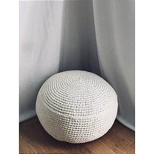 Puff em Crochê Branco