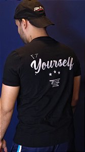 Camiseta Estampada Yourself