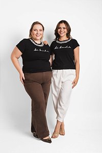 T-SHIRT PEDRARIA "BE KIND" P AO G5 - PRETA